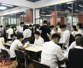 双选会