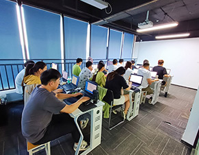 学习现场