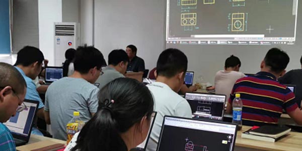 学习现场