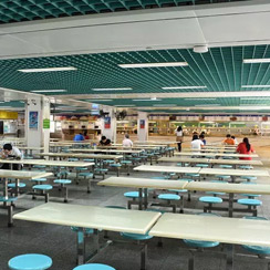 学校饭堂