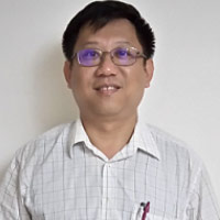 机构老师李御玺
