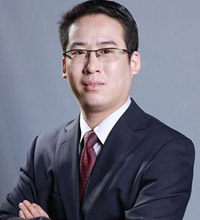 周华飞
