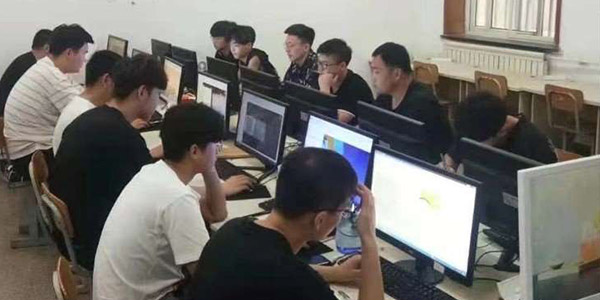 学习现场