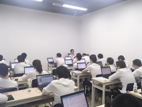 讲师课堂